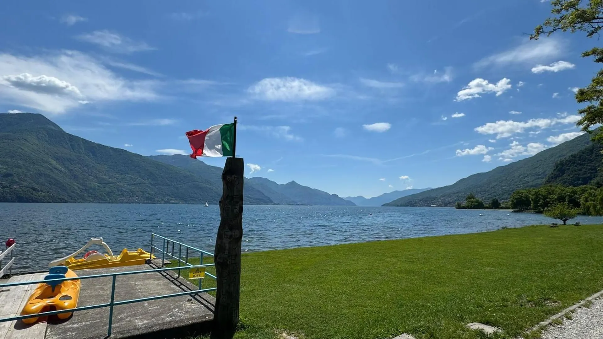 The Music Of The Lake - Lake Front With Three Bedrooms Dongo Apartamento
