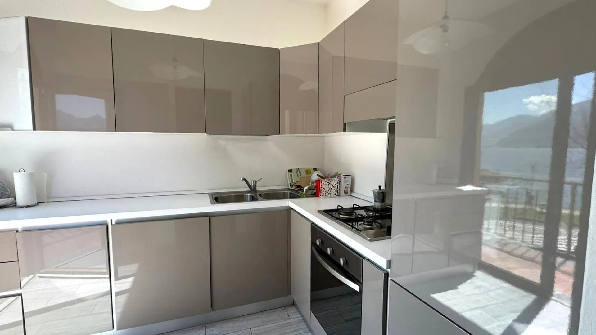 Apartamento The Music Of The Lake - Lake Front With Three Bedrooms Dongo Itália