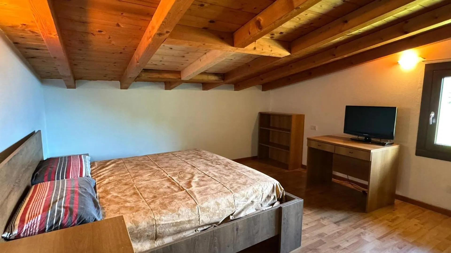 Apartamento The Music Of The Lake - Lake Front With Three Bedrooms Dongo