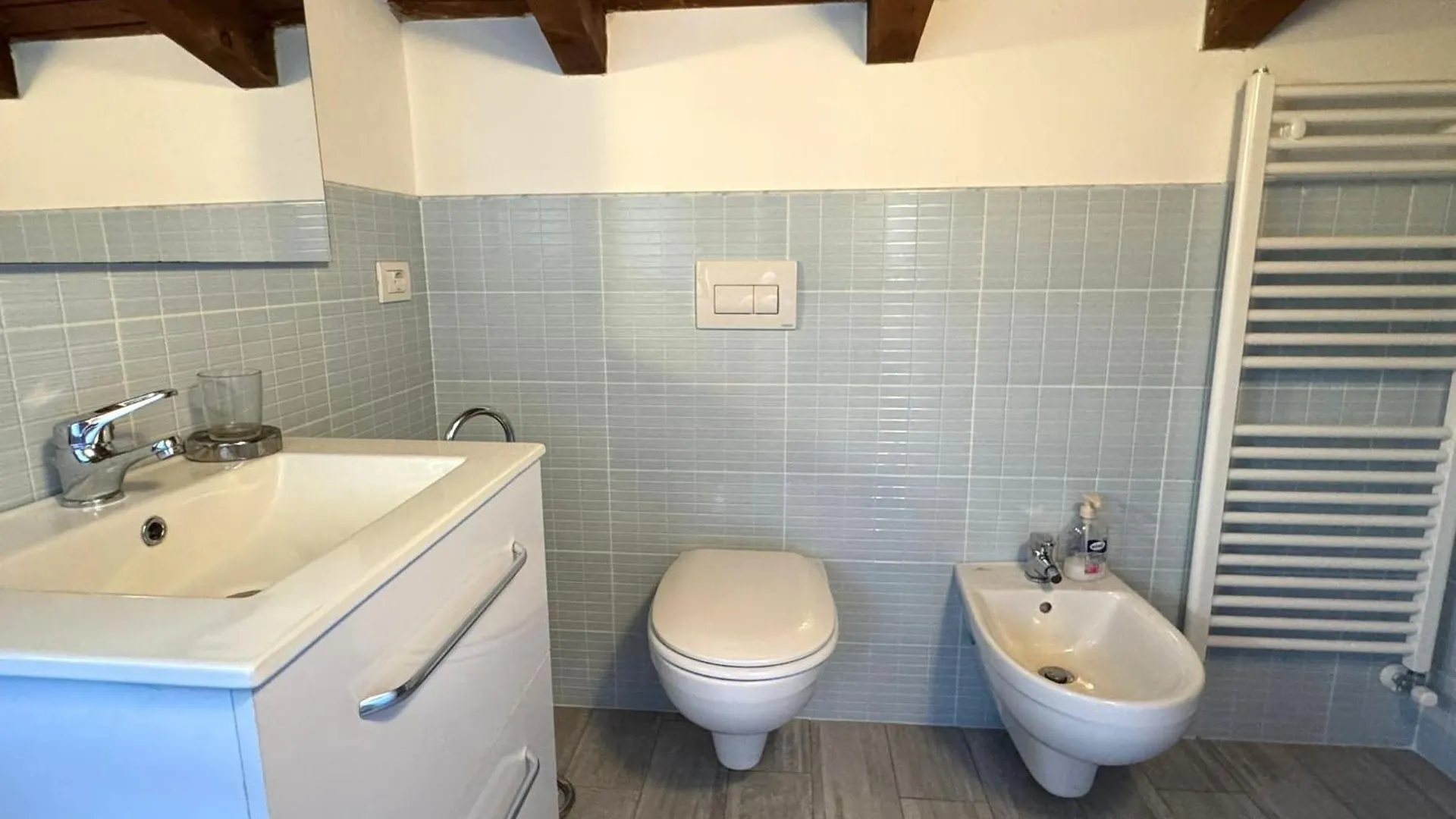 The Music Of The Lake - Lake Front With Three Bedrooms Dongo Apartamento